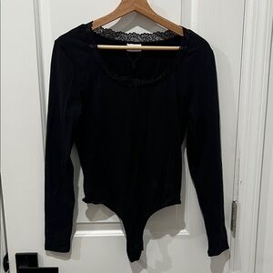 NWOT! Noisy may Black Lace Detail Bodysuit Size Medium‎